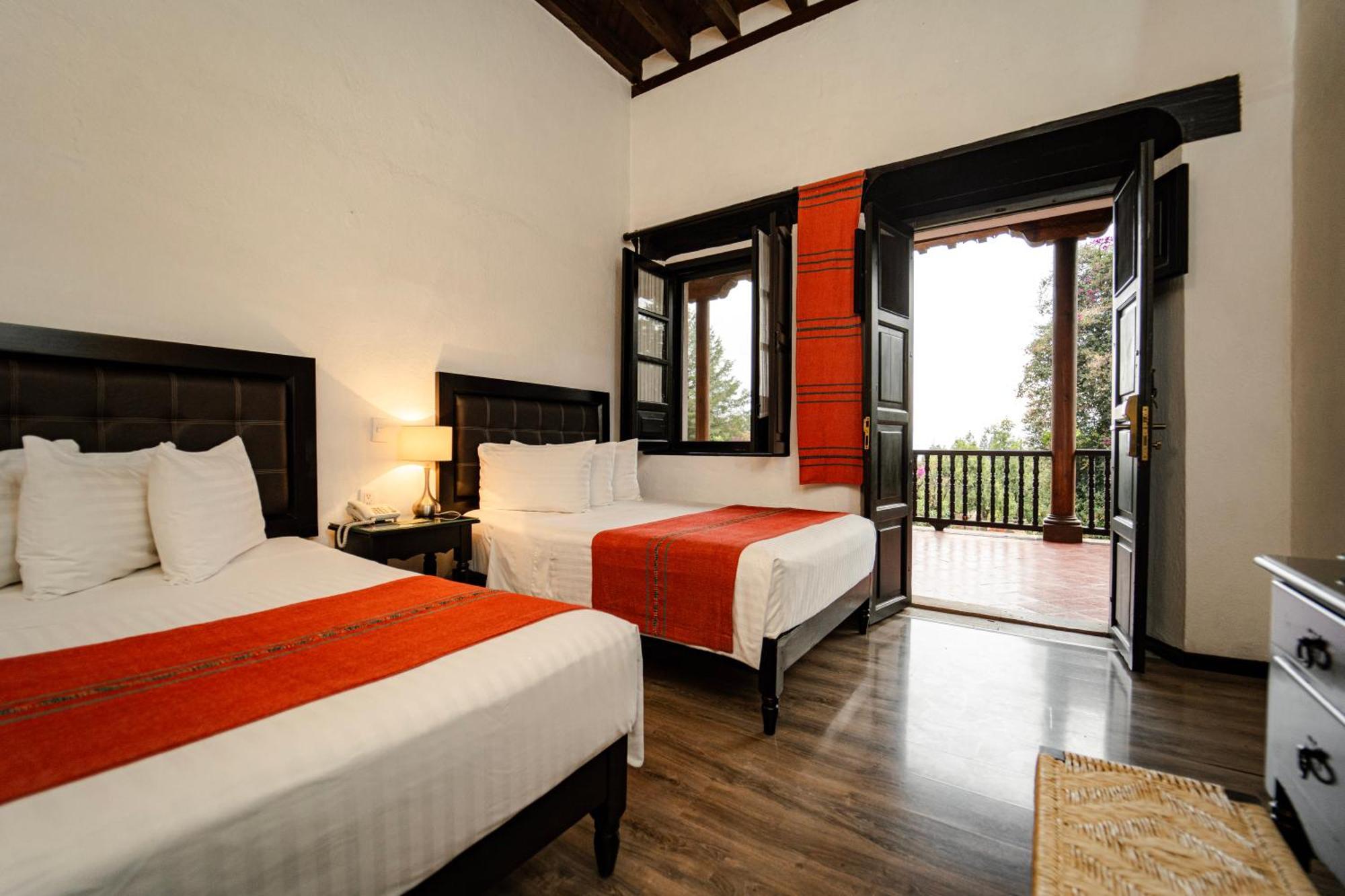 Best Western Plus Posada De Don Vasco Pátzcuaro Buitenkant foto A room at the hotel