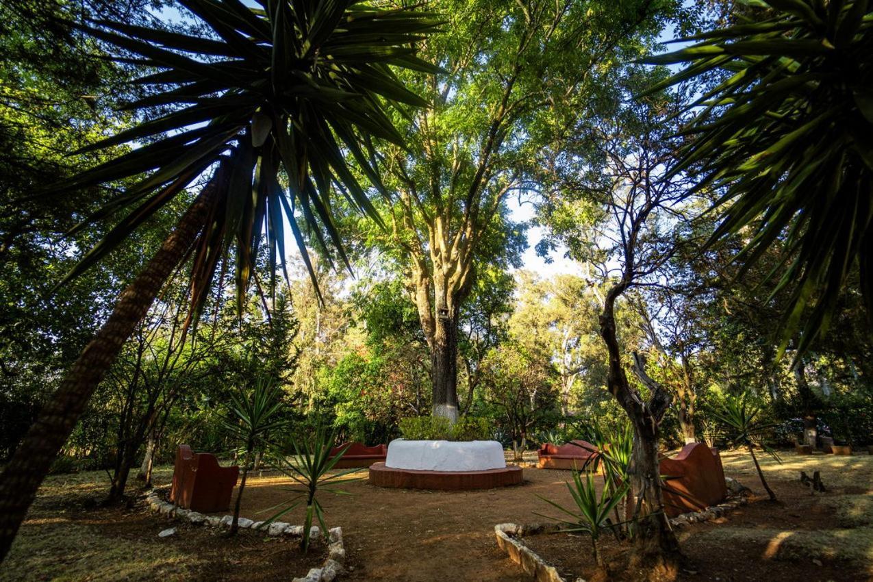 Best Western Plus Posada De Don Vasco Pátzcuaro Buitenkant foto The memorial of the Battle of San Lorenzo